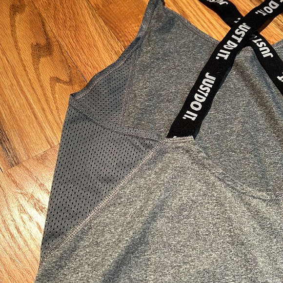 Gray Nike tank top. Dri fit. Size small perfect - Picture 3 of 4